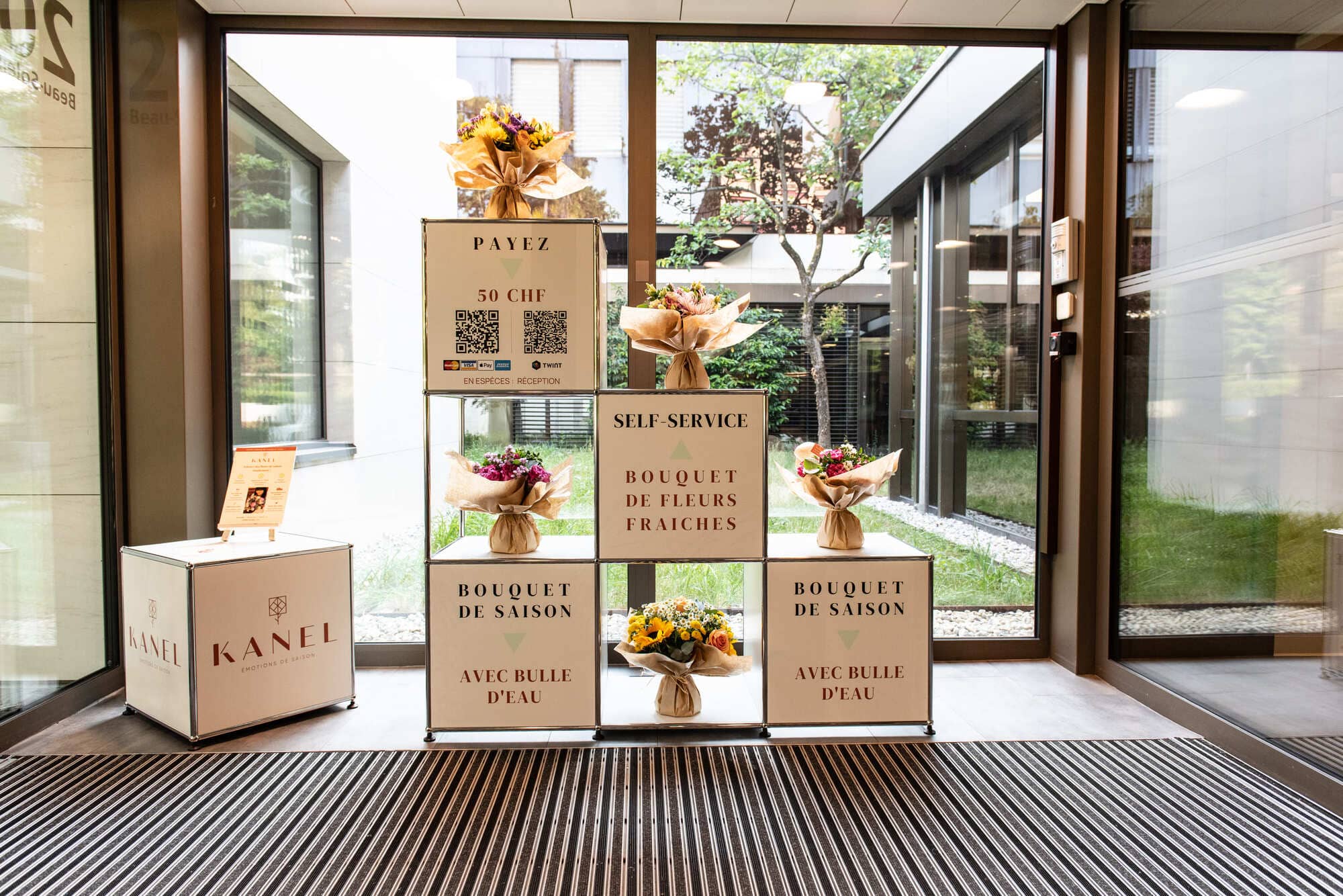 Kiosque CGB 1 abonnement fleurs entreprise